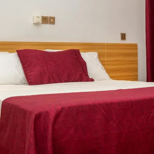 Hôtel ZUMAH, hotel in Ouagadougou
