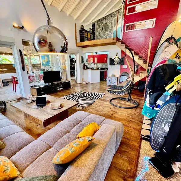 Auberge de jeunesse El Poyito Kite & Surf Camp，位于圣安尼的酒店