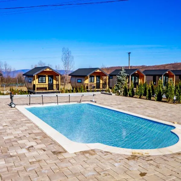 Roben Village, hotel in Suseni