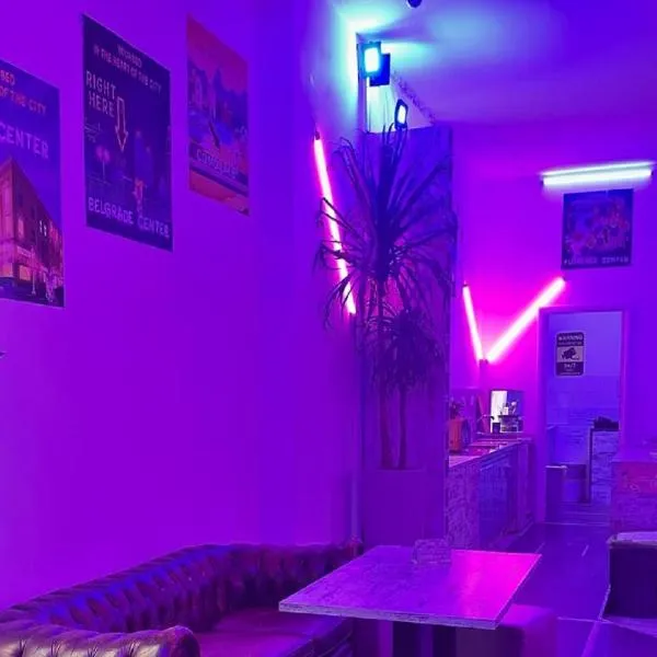 NEW GENERATION HOSTEL Navigli Milano, hotel v Miláně