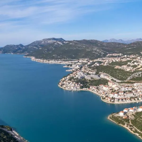 Adriatic Apartment Neum โรงแรมในเนอุม