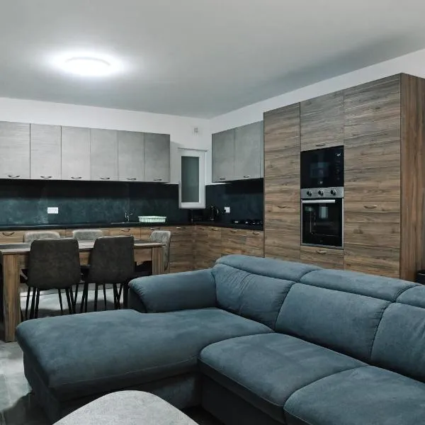 Cerviola Luxury 3 bedroom Apartments,Il-Ħamrija的飯店