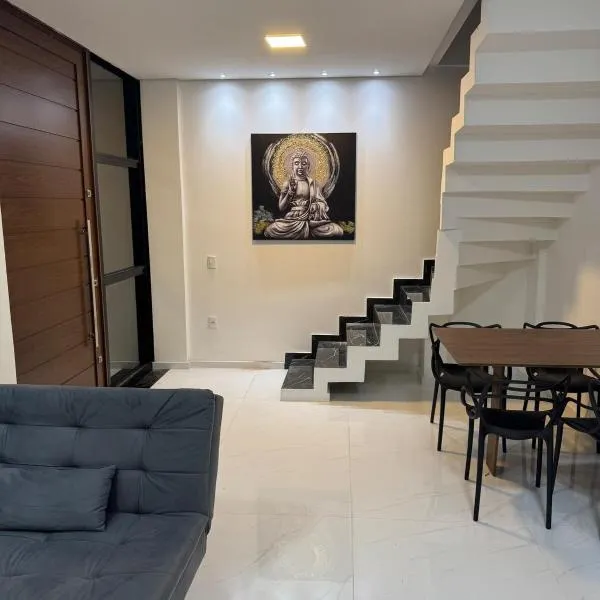 Sobrado Novo de Alto Padrão 2025, hotel in Passo Fundo