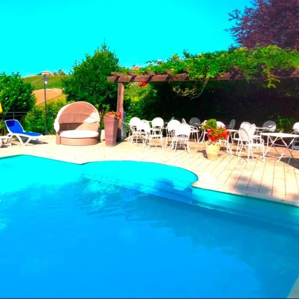 Cascina Manzo, hotel din Dogliani