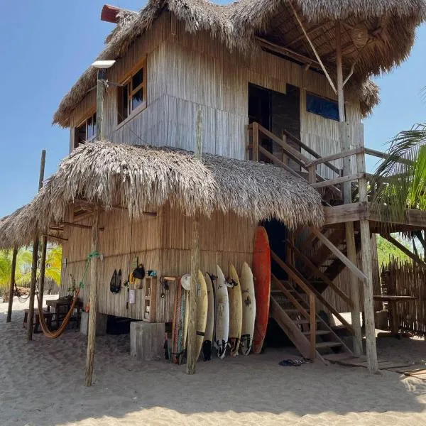 Hostal Onahu Chacahua, hotel v destinaci Guayabas