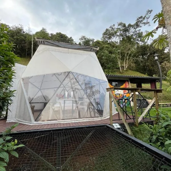 Criss Glamping, hotel en La Vega