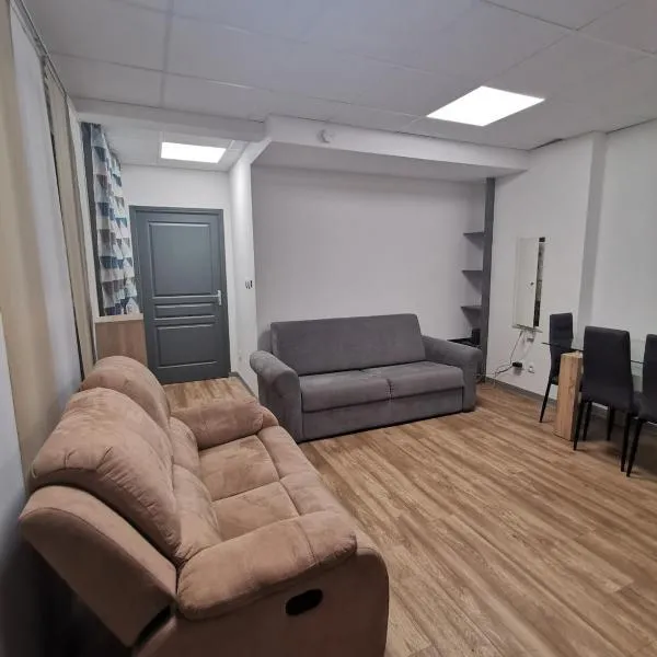 Jacaranda, hotel u gradu Sen Luj