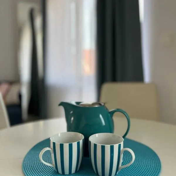Cozy Apartment near IKEA and S8, hotel ve Varšavě