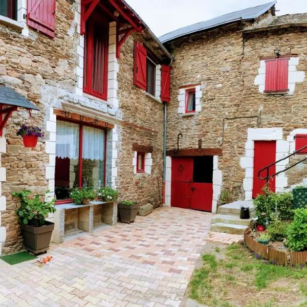 L'Escapade de JOS , chambres et table d'hôte, hotel v destinaci Pont-de-Salars