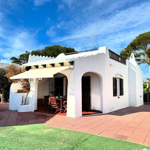 Villa Noni monsines, hotell sihtkohas Cala Blanca