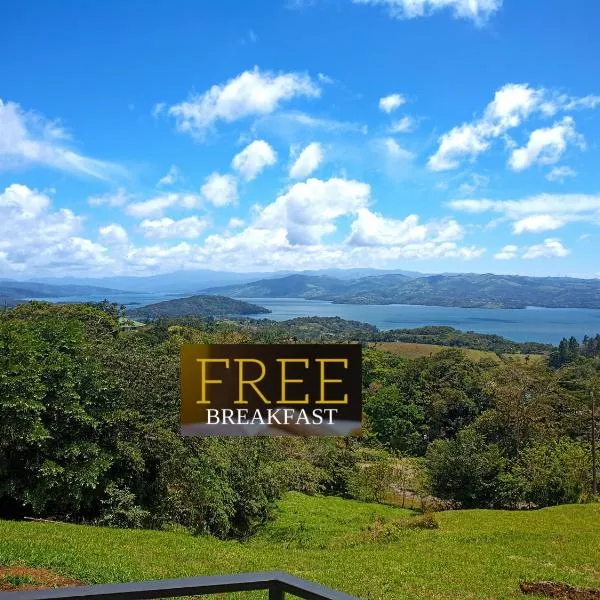 VILLA SIMONE ARENAL French Ecolodge、Tilaránのホテル