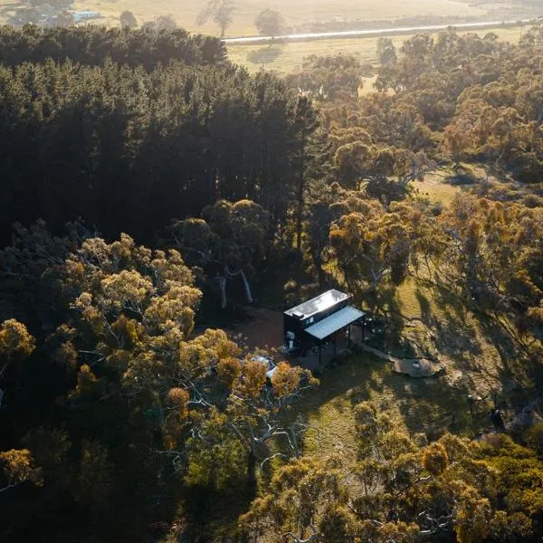 Sandy Hill Forest Tiny Home, hotel in Yankalilla