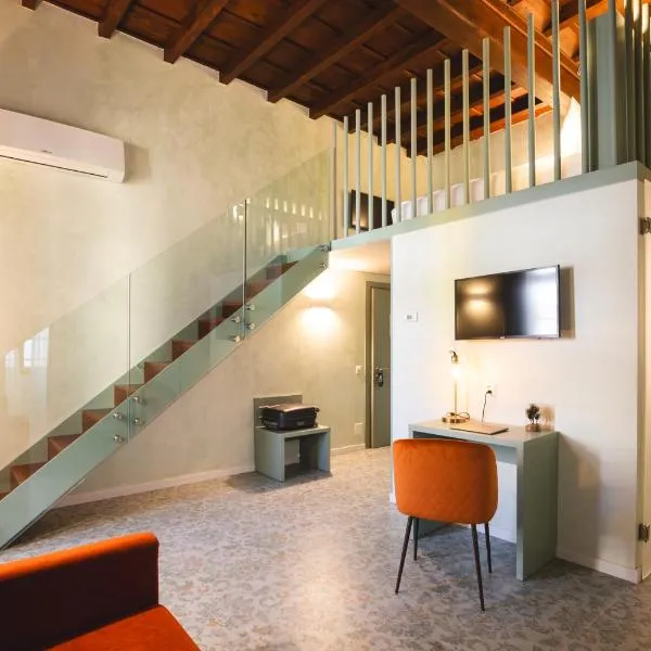 Palazzo Canetti Locarno - Piazza Grande - Suites & Rooms - Easy Self Check-In, hotel em Locarno