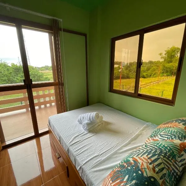 Balai Moca Hillside with Sunset View, hotel in San Juan