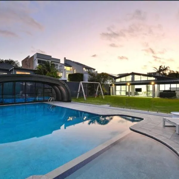 Amazing Ocean Villa close to Natural Rock Pools, hotel in Sydney