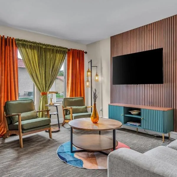 Mid-Century Desert Getaway, khách sạn ở Indio