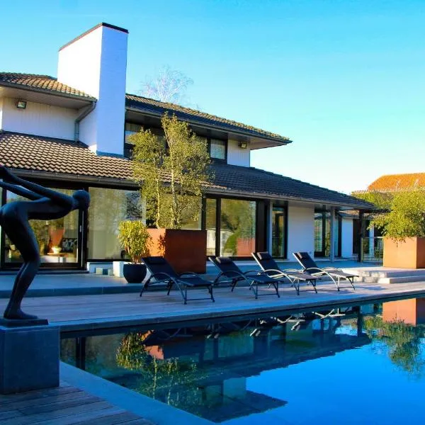 B&B De Alffarhoeve, ξενοδοχείο σε Hamme