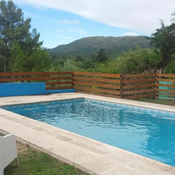 Cabañas Del Alto, ξενοδοχείο σε Villa Giardino