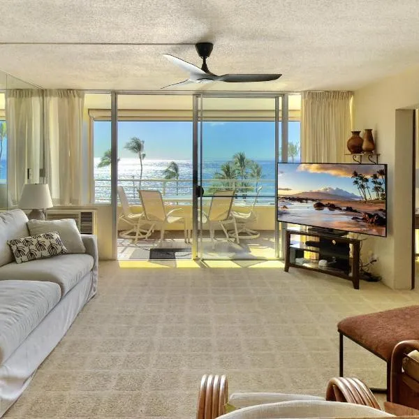 Stunning ocean view 2 bedroom Steps from beach, hotel v destinaci Kihei