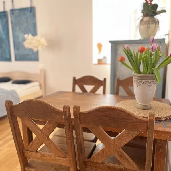 GOŚCINIEC STRZECHA, Hotel in Kąty Rybackie