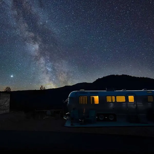 Stargazing from Airstream Landing in East Zion, hotell sihtkohas Orderville