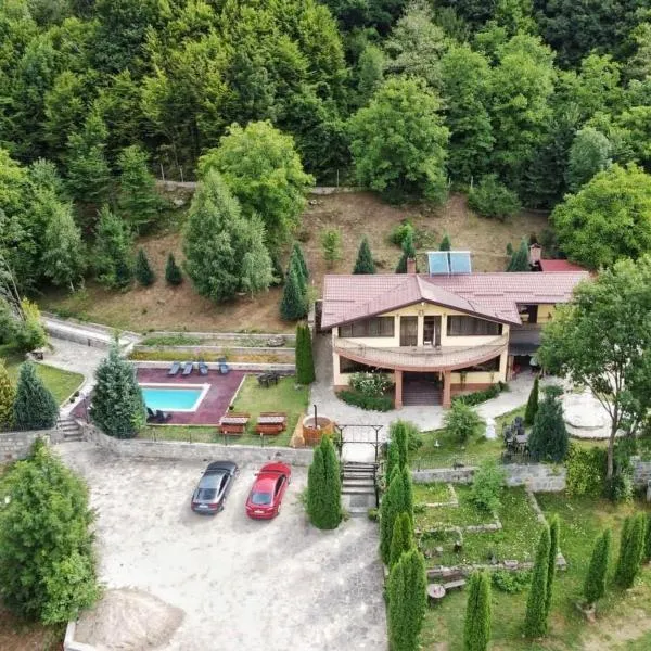 Pensiunea Un colț de Rai, hotel in Lunca Jariştei