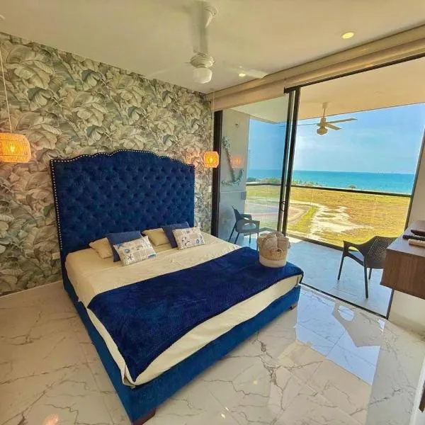 Lujoso apto con vista al mar, en salinas del mar，位于Playa Dormida的酒店