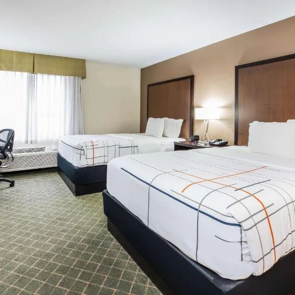 La Quinta by Wyndham Portland Airport, hotel in Portland
