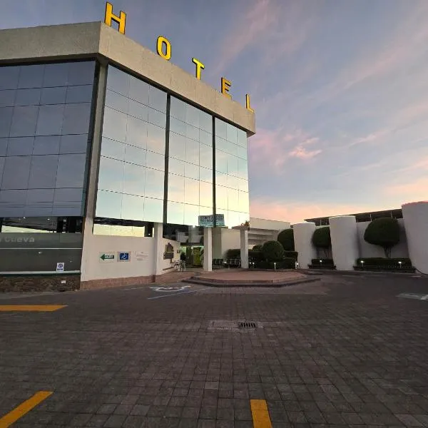 Hotel Alcampo, hotel Querétaróban