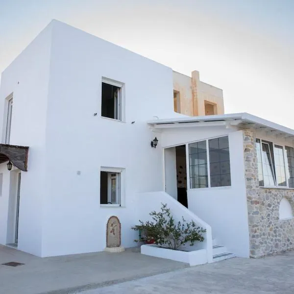 Polyanemos Leros, house with fantastic seaview, khách sạn ở Agia Marina