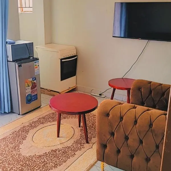 Opamu Homes Entebbe, hotel v destinaci Entebbe