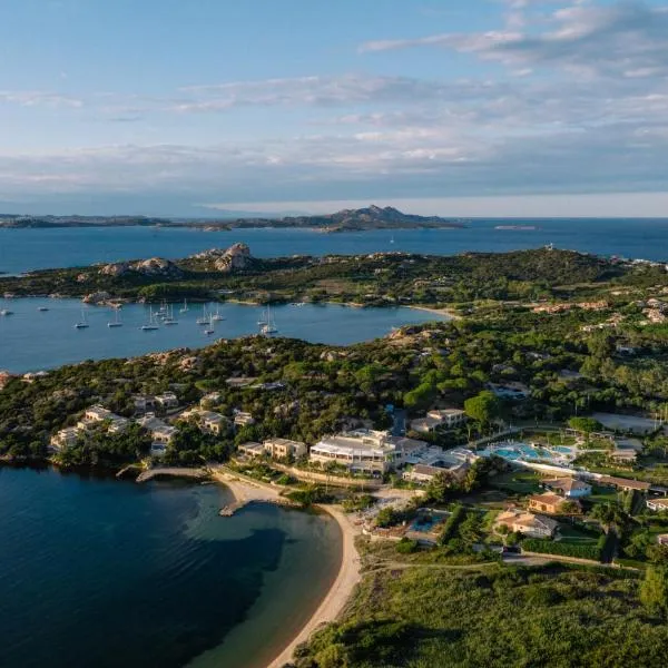 7Pines Resort Sardinia - A Destination By Hyatt, hôtel à Baja Sardinia