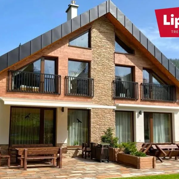 Chata Balux B, hôtel à Demänovská Dolina