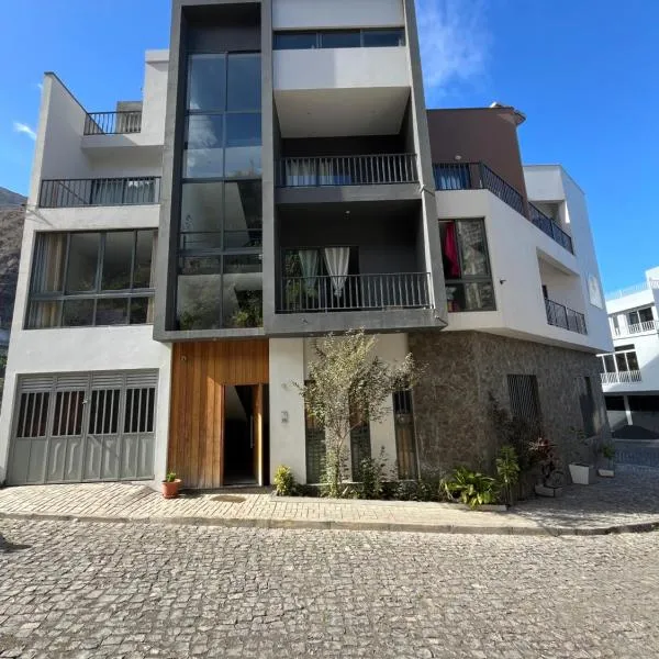 Luz d'Sol - Residencial Familiar, hotel v destinaci Pombas