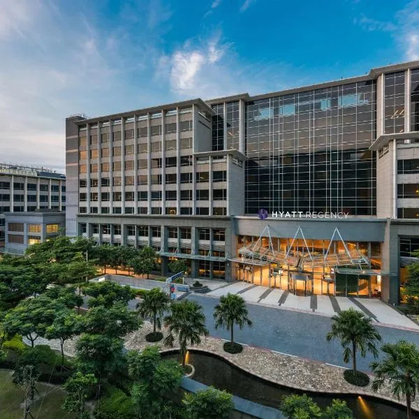 Hyatt Regency Taoyuan International Airport, hotel in Dayuan