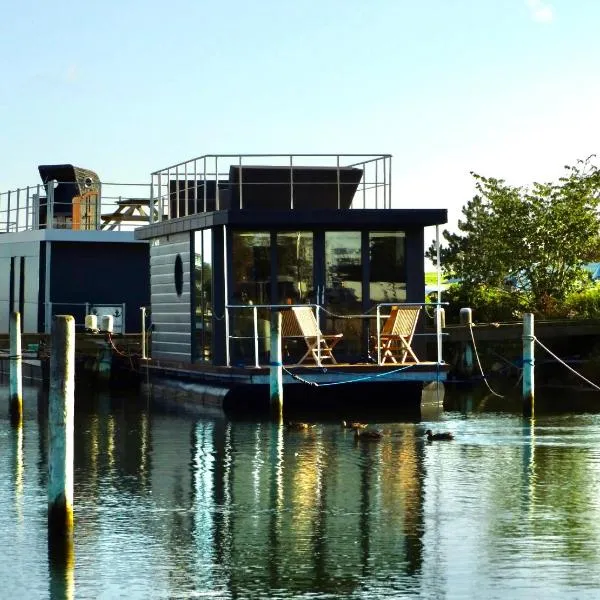 Floating freedom by the Dodekalitten, hotel i Torrig