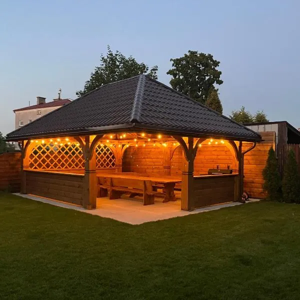 Apartamenty Szwagra Augustów、アウグストゥフのホテル