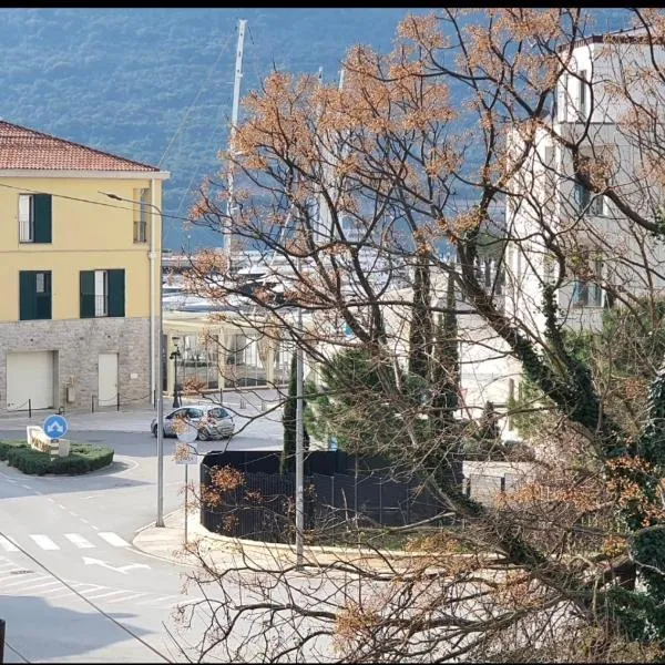 Zdravka, Hotel in Ðenovići