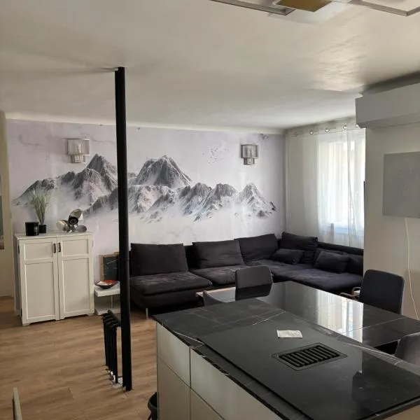 Appartement confortable et cosy sur le port de Nice, hotel a Nizza