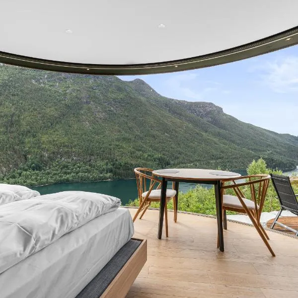 The Sognefjord Cabin 2, hotel in Kaupanger