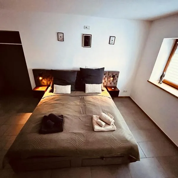 Kinderparadies Alt Lüxem, hotel v destinaci Wittlich