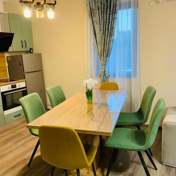 Апартамент за гости''HAPPY''Трявна лейк, Hotel in Trjawna