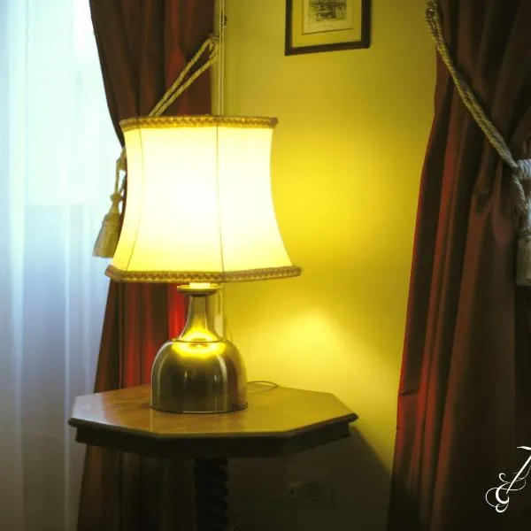 Luxury B&B '700, hotel v destinaci Ascoli Piceno