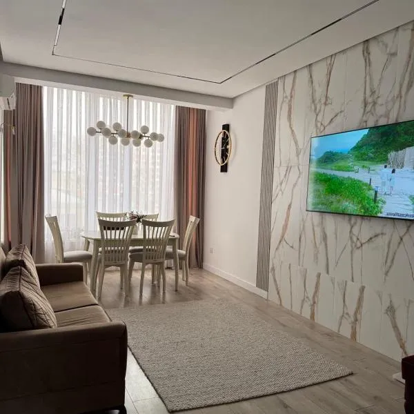 Апартаменты в центре Худжанда, hotel v destinaci Chudžand
