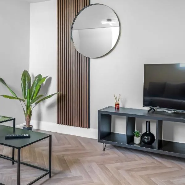 Modern Liverpool Retreat with Free Parking Ideal for Work and City Breaks, hotel in Liverpool