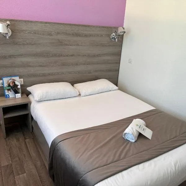 BRIT HOTEL CONFORT NEVERS Centre Gare، فندق في نيفير