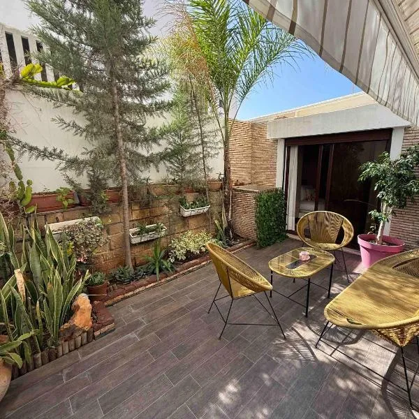 L'Appartement By PalmiResort – hotel w mieście Agadir