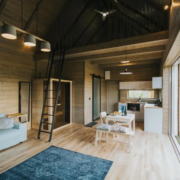 WOWcabin - Lovas, Hotel in Lovas