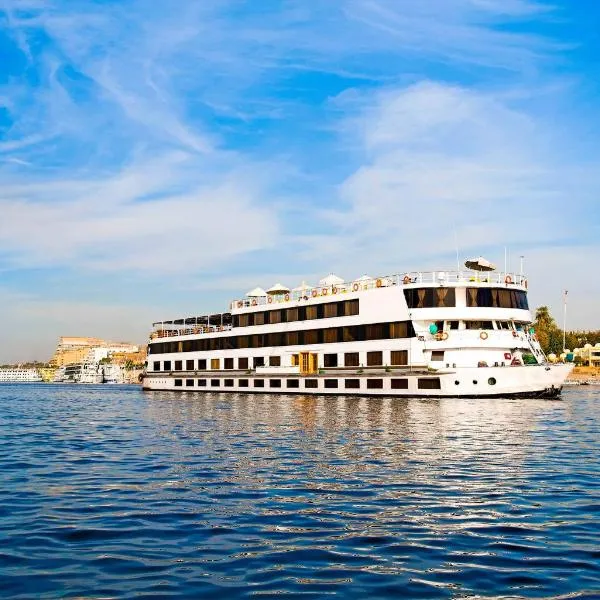 Nile Cruise Luxor 4 nights Aswan 3 nights, Hotel in Luxor