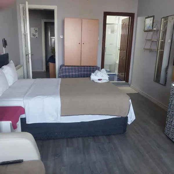Palmiye Pansiyon, hotel din Adalar